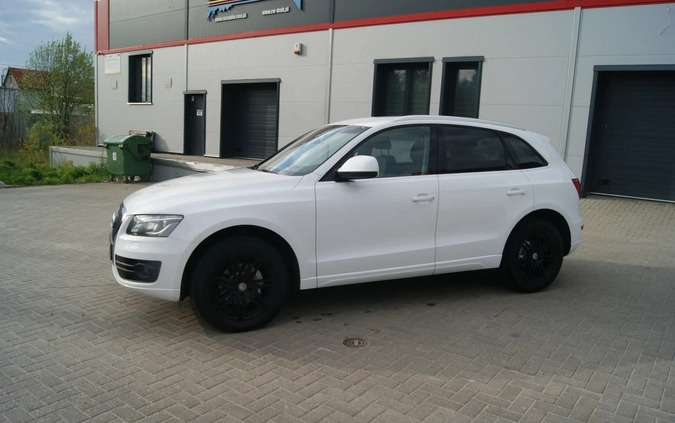 Audi Q5 cena 59900 przebieg: 193032, rok produkcji 2012 z Ślesin małe 562